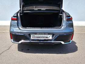 Bmw Serie 7 740d xDrive 299 ch BVA  occasion  Beaupuy - photo n9