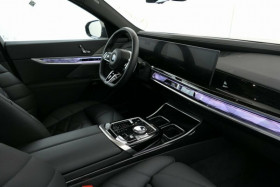 Bmw Serie 7 740d xDrive 299 ch BVA  occasion  Beaupuy - photo n4