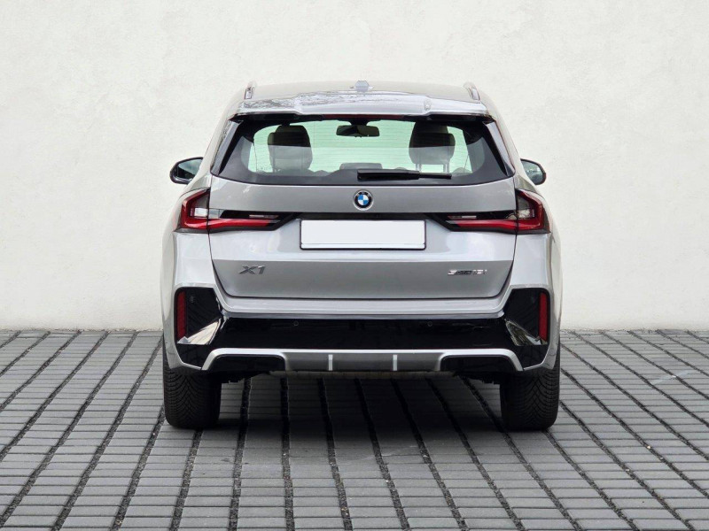 Bmw X1 sdrive 18i 136ch dkg7 M Sport  occasion  Mrignac - photo n3