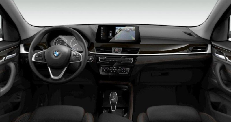 Bmw X1 sDrive18i Sport Line Navi AHK Head-Up Kamera  - photo n°6 Bmw X1 sDrive18i Sport Line Navi AHK Head-Up Kamera  occasion à LEIMBACH - photo n°6