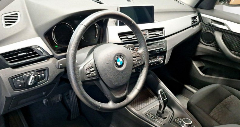 Bmw X1 sDrive20i Navi Parkassist LED Sitzheizung  - photo n°4 Bmw X1 sDrive20i Navi Parkassist LED Sitzheizung  occasion à LEIMBACH - photo n°4