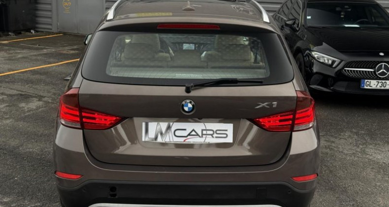 Bmw X1 xDrive 18d BVA8 Lounge Plus 2013 - photo n°5 Bmw X1 xDrive 18d BVA8 Lounge Plus  occasion à Chateaubernard - photo n°5