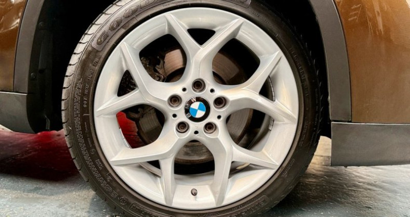 Bmw X1 xDrive 28i 2.0L 245 ch Première main Sièges chauffants, Régu 2011 - photo n°5 Bmw X1 xDrive 28i 2.0L 245 ch Première main Sièges chauffants, Régu  occasion à Halluin - photo n°5