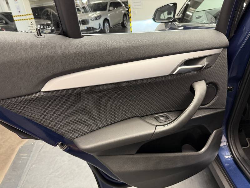 Bmw X2 sDrive 18d 150 ch BVM6 Business Design 2022 - photo n°14 Bmw X2 sDrive 18d 150 ch BVM6 Business Design  occasion à Lormont - photo n°14