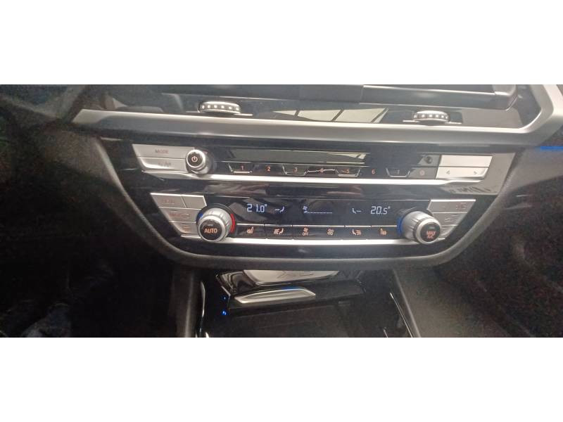 Bmw X3 xDrive 30e 292ch BVA8 Luxury 2020 - photo n°10 Bmw X3 xDrive 30e 292ch BVA8 Luxury  occasion à Lormont - photo n°10