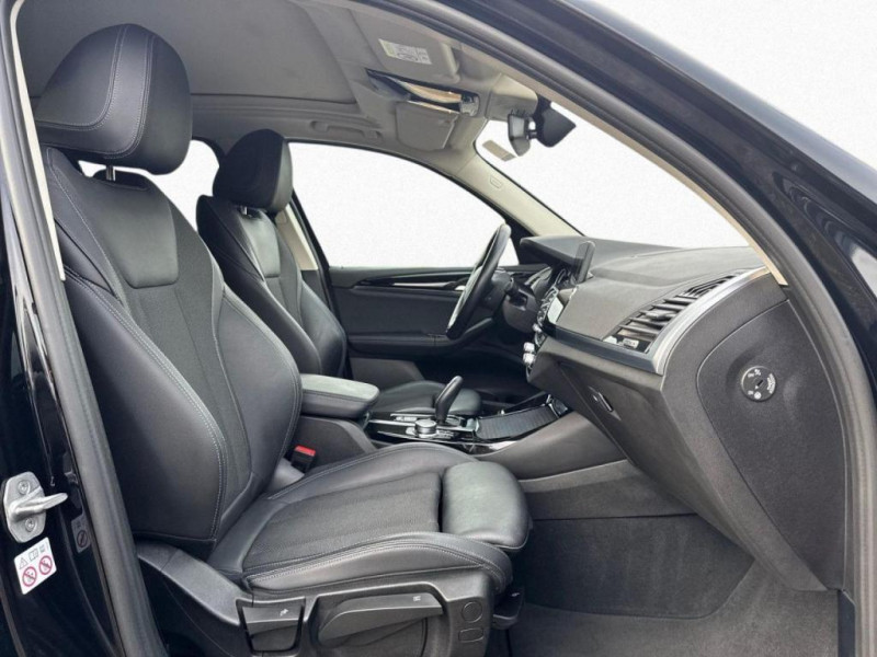 Bmw X3 xDrive 30e LivePl,LED,Pano,AHK,Kamera,Alu18 2021 - photo n°14 Bmw X3 xDrive 30e LivePl,LED,Pano,AHK,Kamera,Alu18  occasion à L'Union - photo n°14