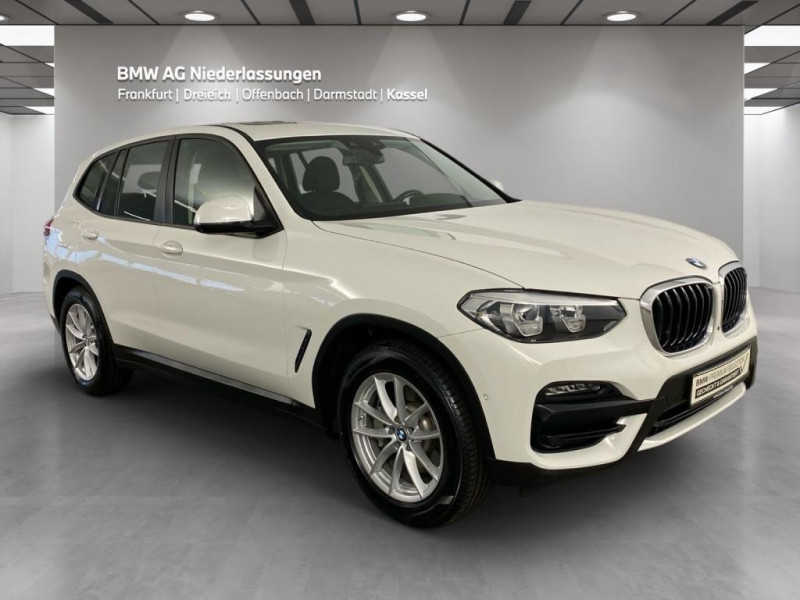Bmw X3 xDrive30e AHK LiveCockpitProf Head-Up Kamera 2021 - photo n°2 Bmw X3 xDrive30e AHK LiveCockpitProf Head-Up Kamera  occasion à L'Union - photo n°2