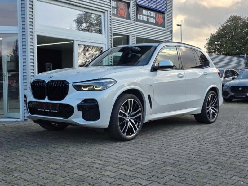 Bmw X5 xDrive40i M Sportpaket Soft Close Pano 4 Shz 2022 - photo n°3 Bmw X5 xDrive40i M Sportpaket Soft Close Pano 4 Shz  occasion à L'Union - photo n°3