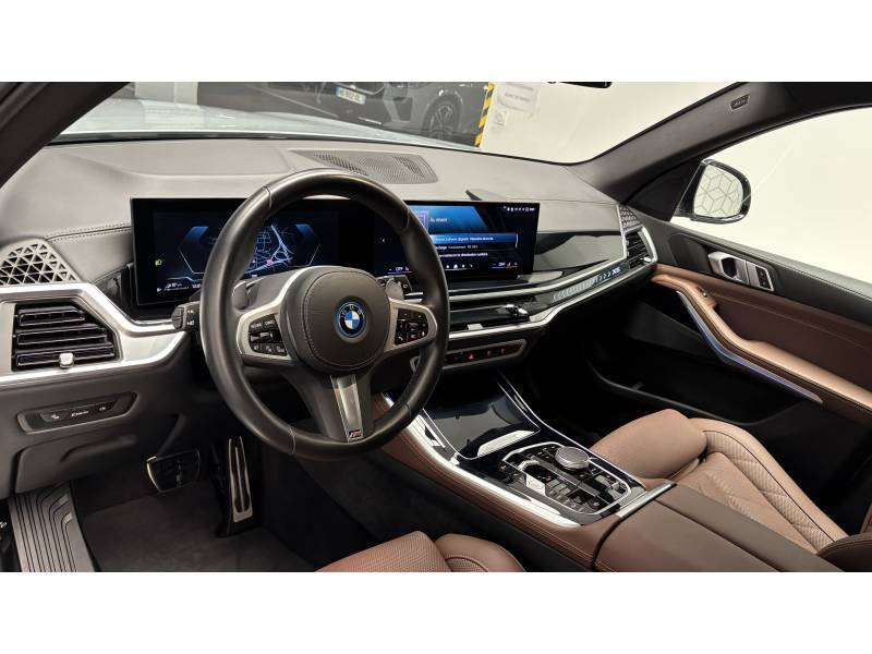 Bmw X5 xDrive50e 489 ch BVA8 M Sport 2024 - photo n°9 Bmw X5 xDrive50e 489 ch BVA8 M Sport  occasion à Lormont - photo n°9
