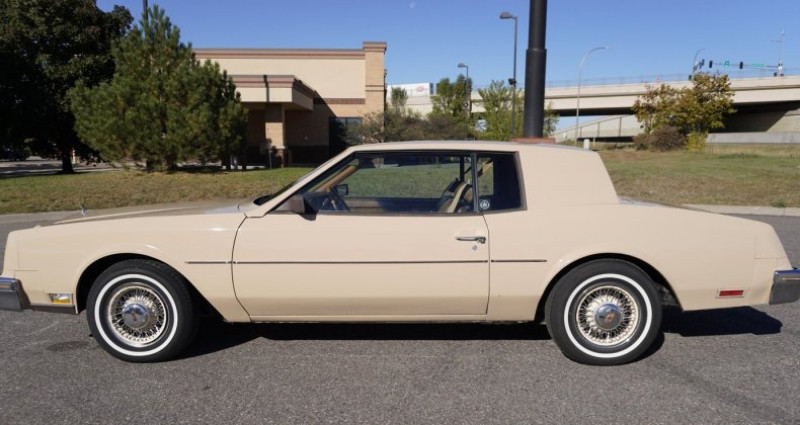 Buick Riviera XX Anniversary Edition 1983 - photo n°7 Buick Riviera XX Anniversary Edition  occasion à LYON - photo n°7