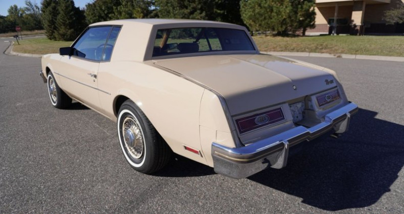 Buick Riviera XX Anniversary Edition 1983 - photo n°6 Buick Riviera XX Anniversary Edition  occasion à LYON - photo n°6