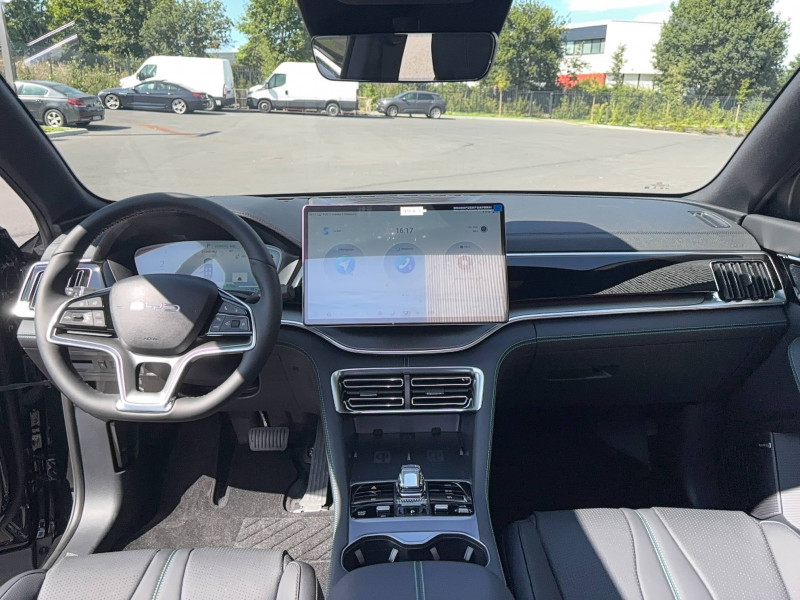 Byd Seal 1.5l DM-i 218 ch PHEV Boost 5p 2025 - photo n°10 Byd Seal 1.5l DM-i 218 ch PHEV Boost 5p  occasion à SAINT-GREGOIRE - photo n°10