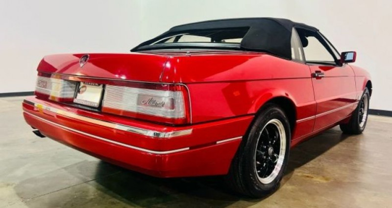 Cadillac ALLANTE  1991 - photo n°4 Cadillac ALLANTE   occasion à LYON - photo n°4
