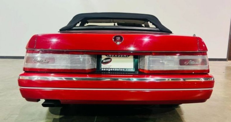 Cadillac ALLANTE  1991 - photo n°3 Cadillac ALLANTE   occasion à LYON - photo n°3