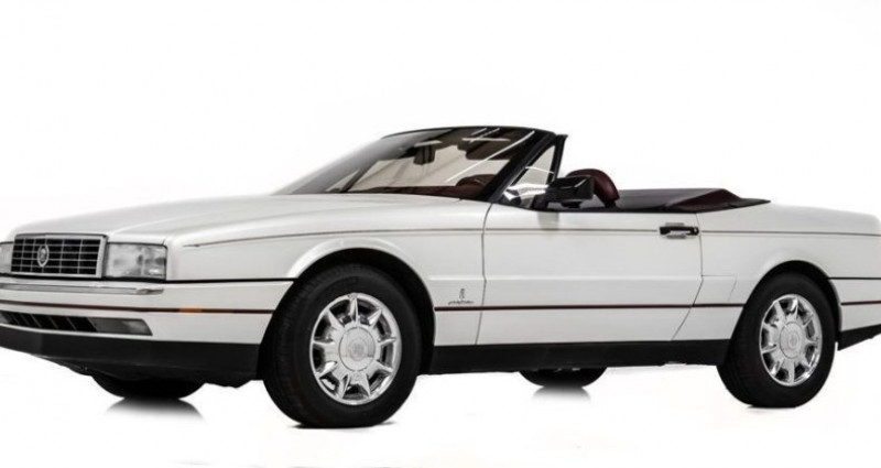 Cadillac ALLANTE  1992 - photo n°6 Cadillac ALLANTE   occasion à LYON - photo n°6