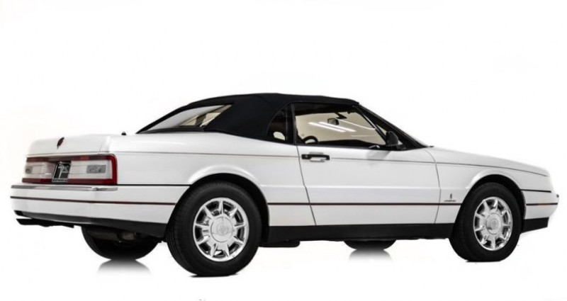 Cadillac ALLANTE  1992 - photo n°7 Cadillac ALLANTE   occasion à LYON - photo n°7
