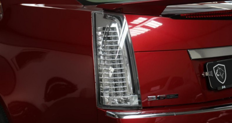 Cadillac CTS 3.6 V6 311 BERLINE SPORT LUXURY PHASE 2 / HISTORIQUE 2010 - photo n°7 Cadillac CTS 3.6 V6 311 BERLINE SPORT LUXURY PHASE 2 / HISTORIQUE  occasion à SAINT LAURENT DU VAR - photo n°7