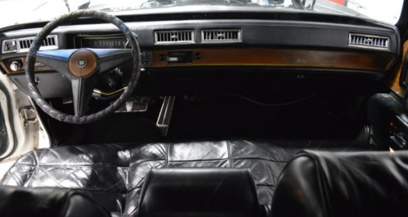 Cadillac ELDORADO  1975 - photo n°4 Cadillac ELDORADO   occasion à LYON - photo n°4