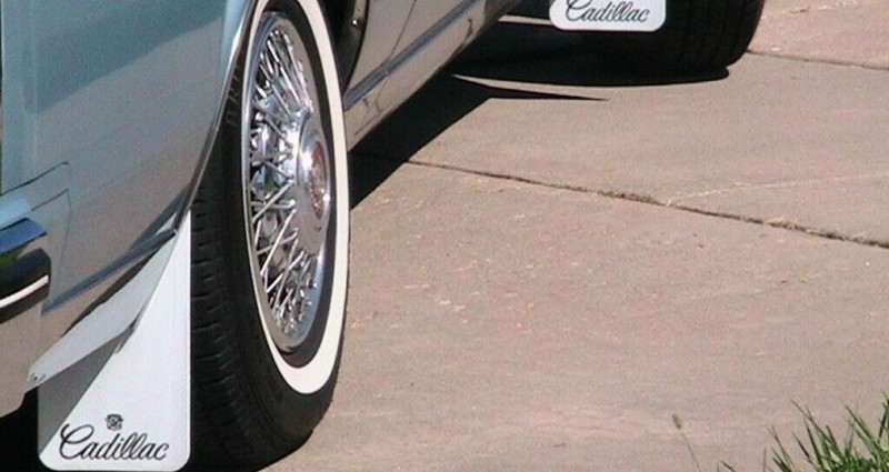 Cadillac ELDORADO  1982 - photo n°3 Cadillac ELDORADO   occasion à LYON - photo n°3