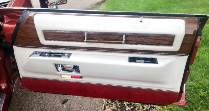 Cadillac ELDORADO  1976 - photo n°7 Cadillac ELDORADO   occasion à LYON - photo n°7