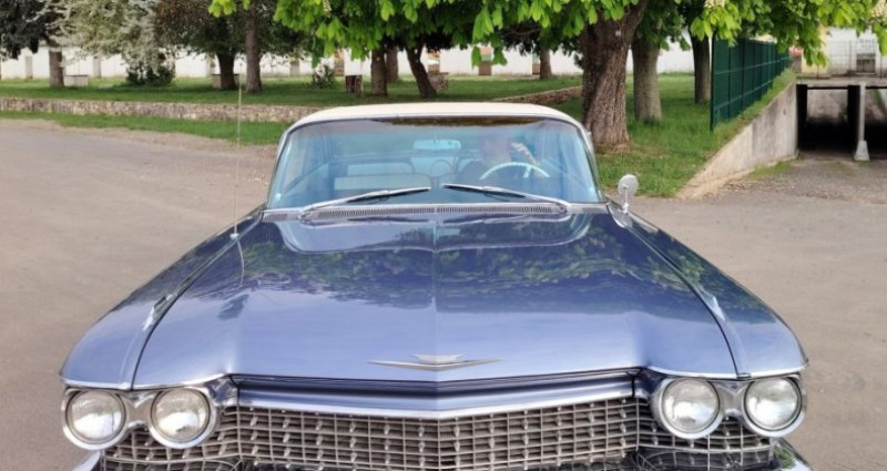 Cadillac Serie 62  1960 - photo n°2 Cadillac Serie 62   occasion à LYON - photo n°2