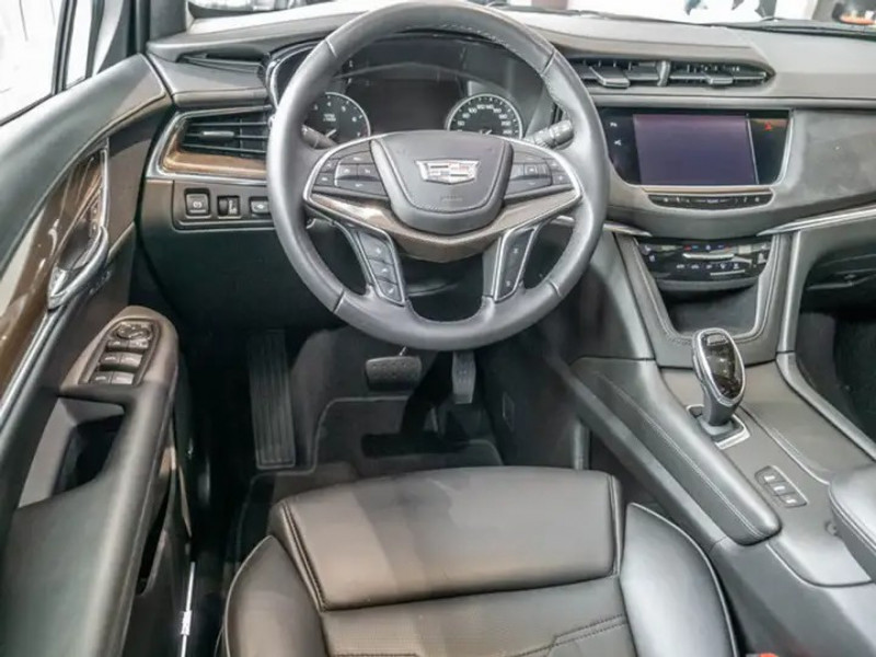 Cadillac XT5 3.6 V6 314CH PLATINUM AWD AT 2018  occasion à Villenave-d'Ornon - photo n°4