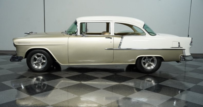 Chevrolet Bel Air Air/150/210 1955 - photo n°3 Chevrolet Bel Air Air/150/210  occasion à LYON - photo n°3