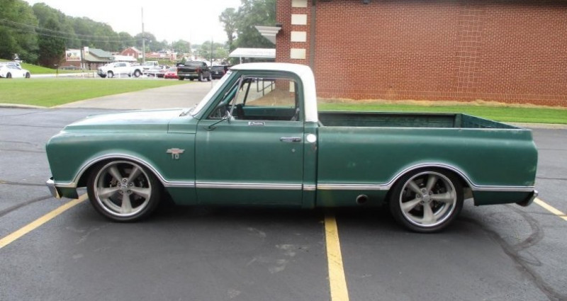 Chevrolet C10 C-10 LS Twin Turbo, built trans, cold air, big di 1967 - photo n°4 Chevrolet C10 C-10 LS Twin Turbo, built trans, cold air, big di  occasion à LYON - photo n°4