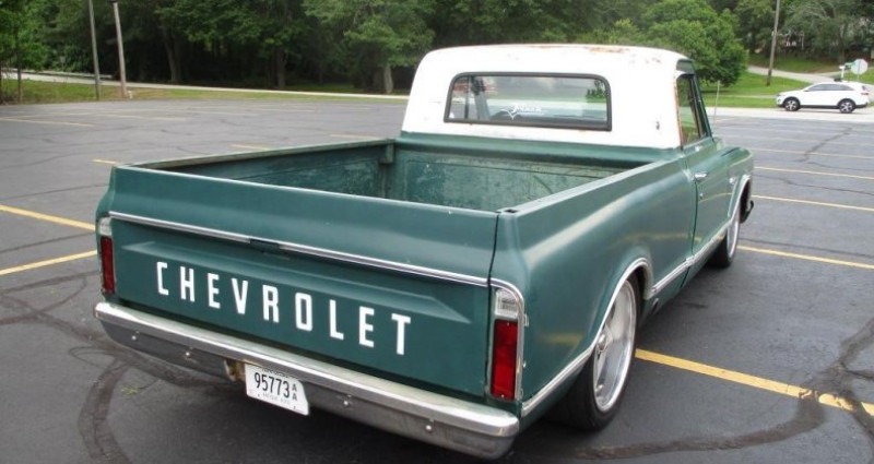 Chevrolet C10 C-10 LS Twin Turbo, built trans, cold air, big di 1967 - photo n°6 Chevrolet C10 C-10 LS Twin Turbo, built trans, cold air, big di  occasion à LYON - photo n°6