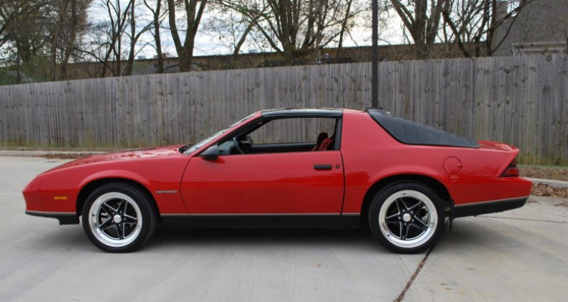 Chevrolet Camaro  1986 - photo n°5 Chevrolet Camaro   occasion à LYON - photo n°5