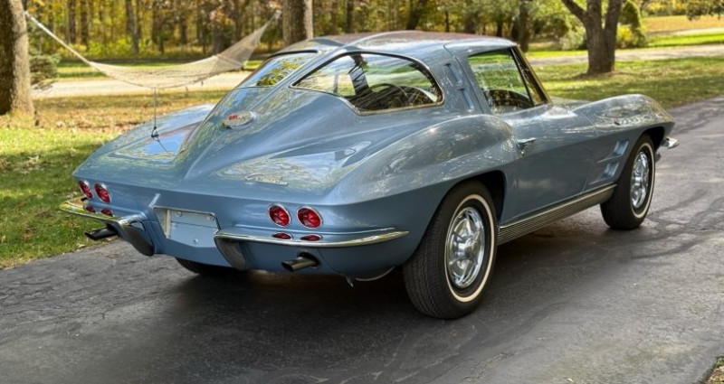 Chevrolet Corvette  1963 - photo n°3 Chevrolet Corvette   occasion à LYON - photo n°3