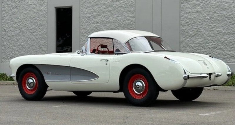 Chevrolet Corvette  1957 - photo n°3 Chevrolet Corvette   occasion à LYON - photo n°3