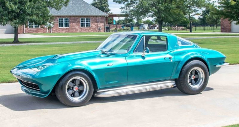 Chevrolet Corvette  1966 Chevrolet Corvette   occasion à LYON