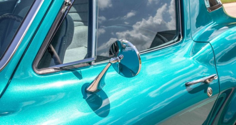 Chevrolet Corvette  1966 - photo n°4 Chevrolet Corvette   occasion à LYON - photo n°4