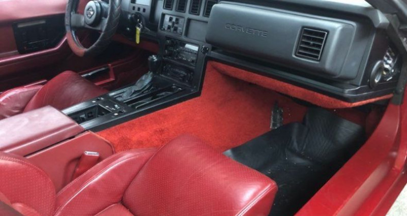 Chevrolet Corvette COUP 5,7L V8 BVA DE 1984 8500e  occasion  SAINT-JUSAINT-EN-CHAUSSEE - photo n4