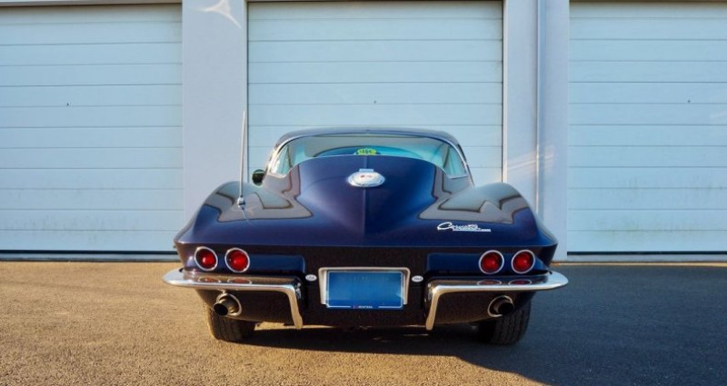 Chevrolet Corvette Stingray coup� V8 327Ci BVM  occasion � LES SABLES D OLONNE - photo n�5