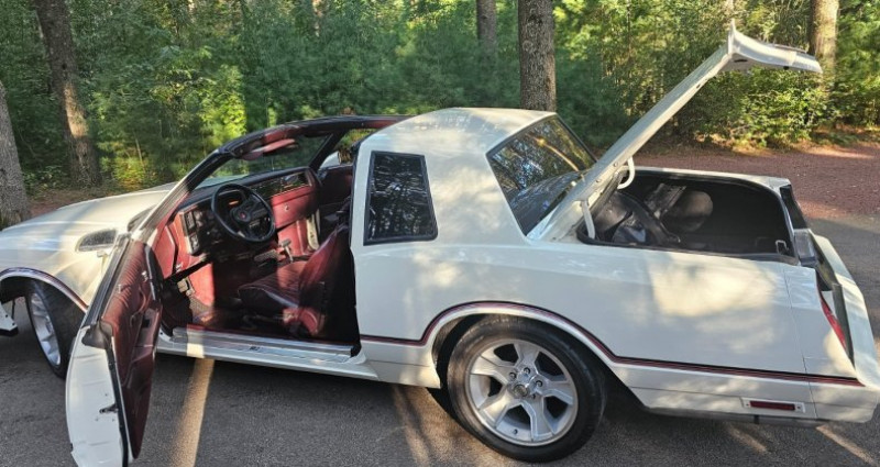 Chevrolet Monte Carlo  1986 - photo n°5 Chevrolet Monte Carlo   occasion à LYON - photo n°5