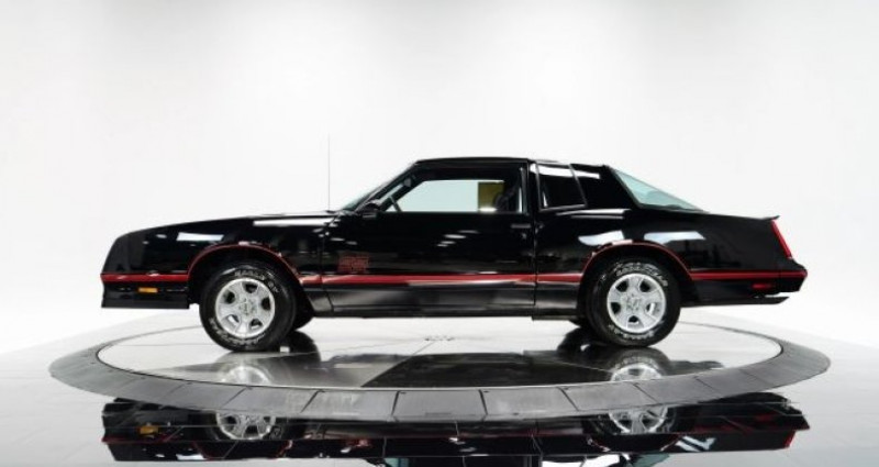 Chevrolet Monte Carlo  1987 - photo n°3 Chevrolet Monte Carlo   occasion à LYON - photo n°3