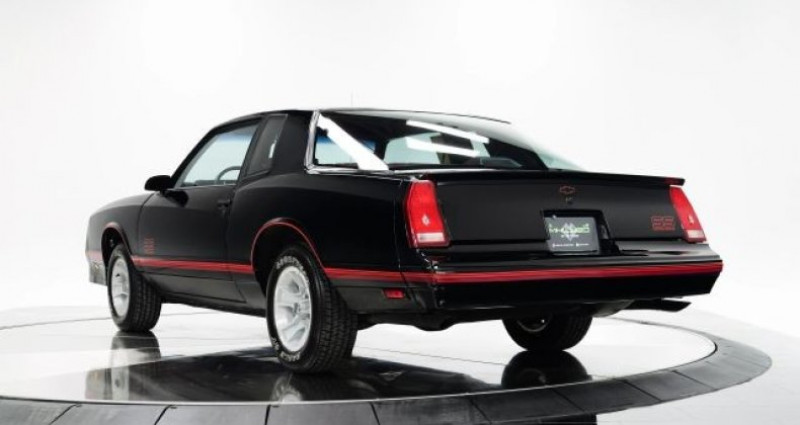 Chevrolet Monte Carlo  1987 - photo n°5 Chevrolet Monte Carlo   occasion à LYON - photo n°5