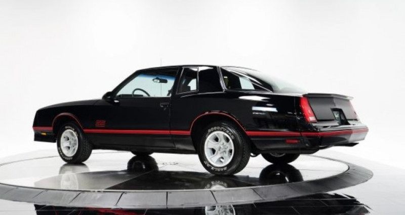 Chevrolet Monte Carlo  1987 - photo n°4 Chevrolet Monte Carlo   occasion à LYON - photo n°4