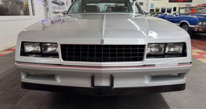 Chevrolet Monte Carlo  1985 - photo n°7 Chevrolet Monte Carlo   occasion à LYON - photo n°7