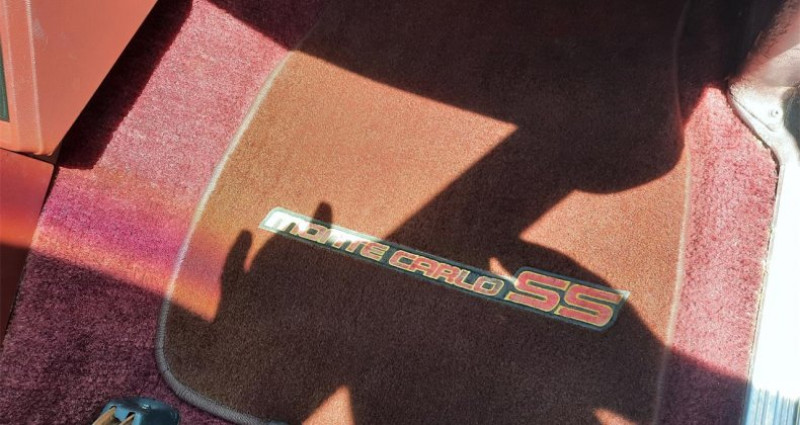 Chevrolet Monte Carlo ss 1985 - photo n°5 Chevrolet Monte Carlo ss  occasion à LYON - photo n°5