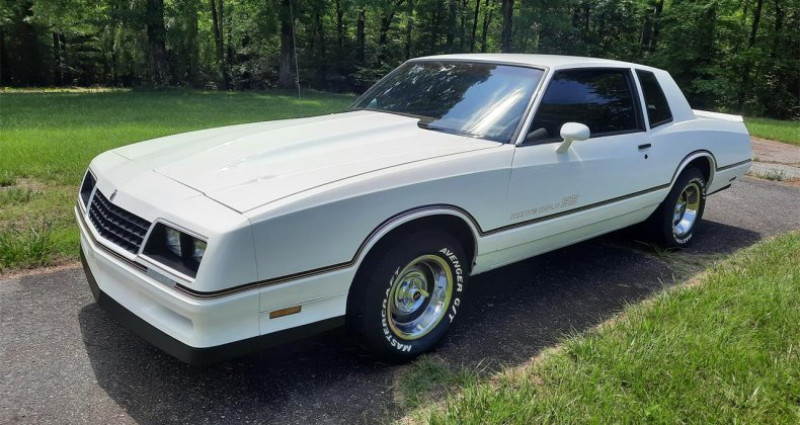 Chevrolet Monte Carlo ss 1985 Chevrolet Monte Carlo ss  occasion à LYON