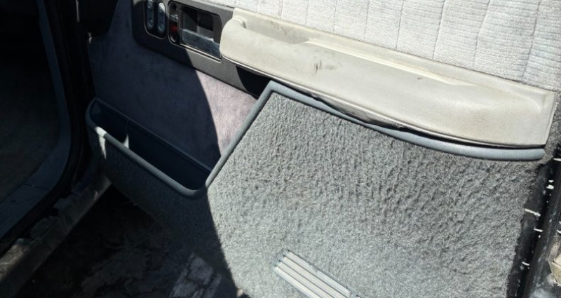 Chevrolet Silver ado 1500 1990 - photo n°5 Chevrolet Silver ado 1500  occasion à LYON - photo n°5