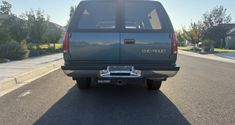 Chevrolet Suburban  1993 - photo n°4 Chevrolet Suburban   occasion à LYON - photo n°4
