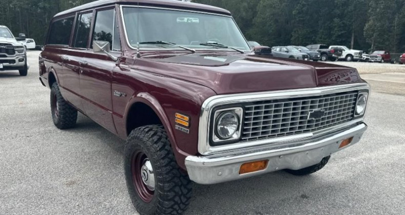 Chevrolet Suburban 4x4 Built LS 4l60 vintage air- high end b  occasion  LYON