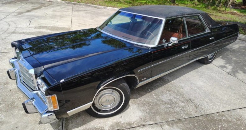 Chrysler New Yorker  1975 - photo n°4 Chrysler New Yorker   occasion à LYON - photo n°4