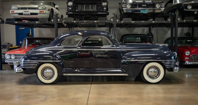 Chrysler New Yorker 2 Door Club Coupe 1942 - photo n°3 Chrysler New Yorker 2 Door Club Coupe  occasion à LYON - photo n°3