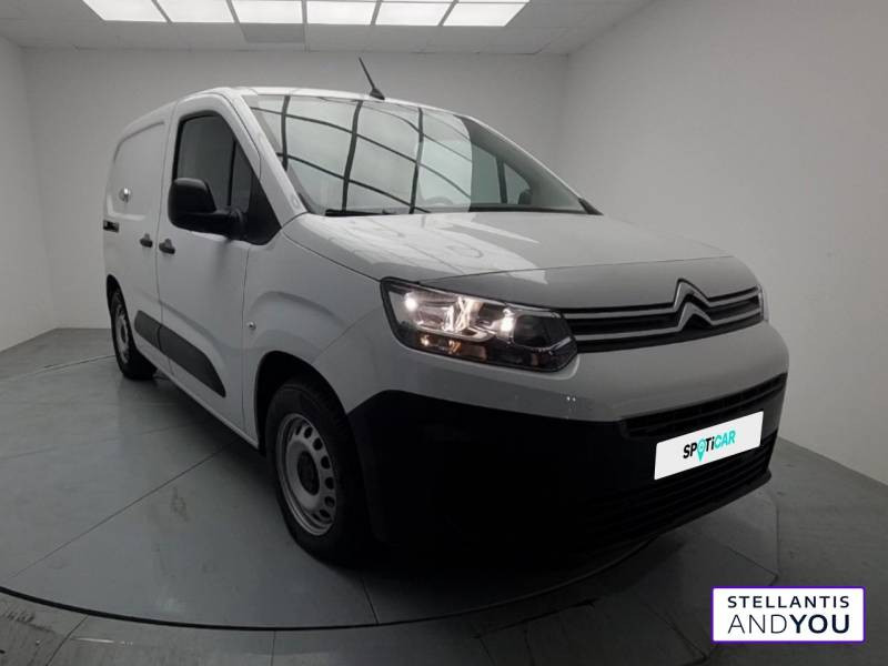 Citroen Berlingo (30) E- VAN M 800 100 KW (136 CH) BATTERIE 50 KWH  occasion  MARSEILLE CEDEX 8 - photo n7