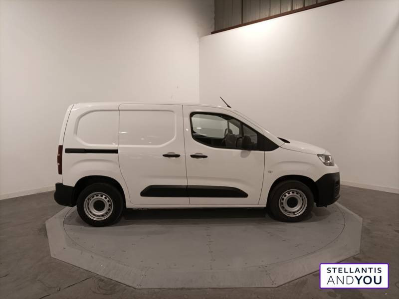 Citroen Berlingo (30) VAN M 650 BLUEHDI 100 S&S BVM6 CLUB  occasion  MARSEILLE CEDEX 8 - photo n4